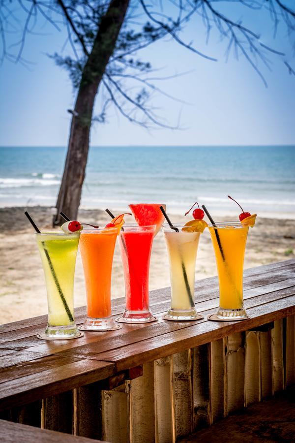 Mandurah Hotel Kuantan Ngoại thất bức ảnh